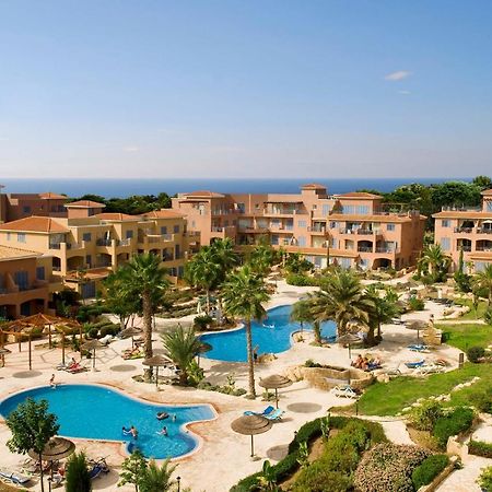 Comfortable 2 Bedroom Apartment In Popular Limnaria Gardens Πάφος Εξωτερικό φωτογραφία