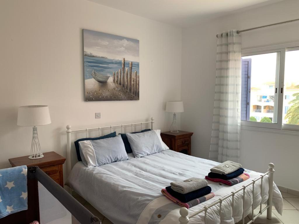 Comfortable 2 Bedroom Apartment In Popular Limnaria Gardens Πάφος Εξωτερικό φωτογραφία